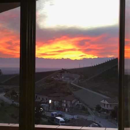 Monforte dʼAlba Langhe Belvedere Apartment المظهر الخارجي الصورة