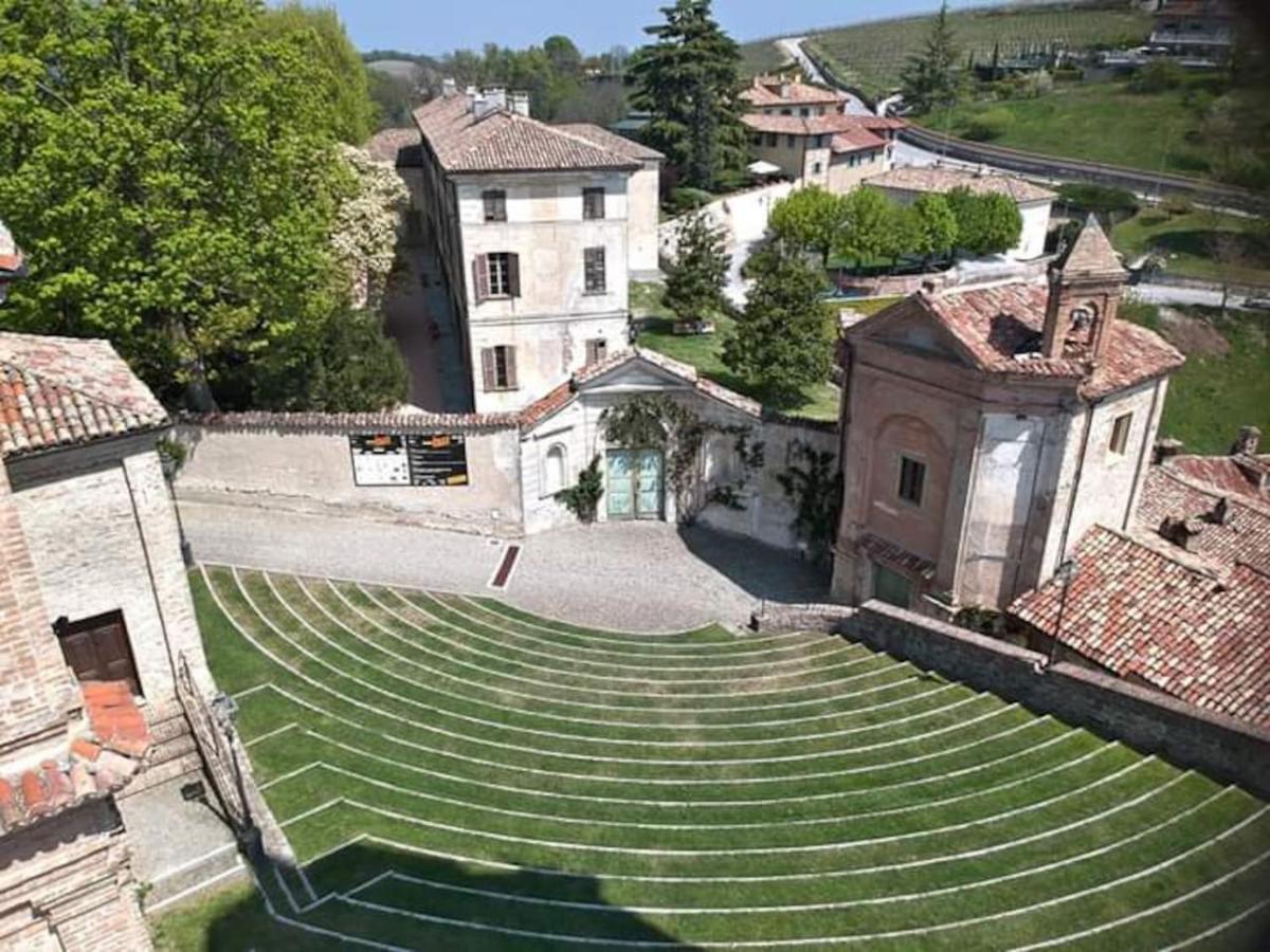Monforte dʼAlba Langhe Belvedere Apartment المظهر الخارجي الصورة