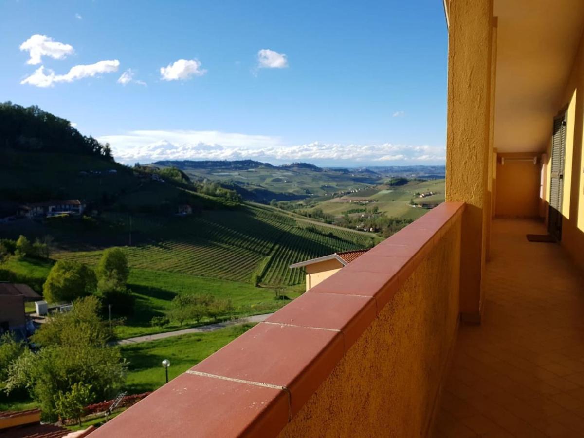 Monforte dʼAlba Langhe Belvedere Apartment المظهر الخارجي الصورة
